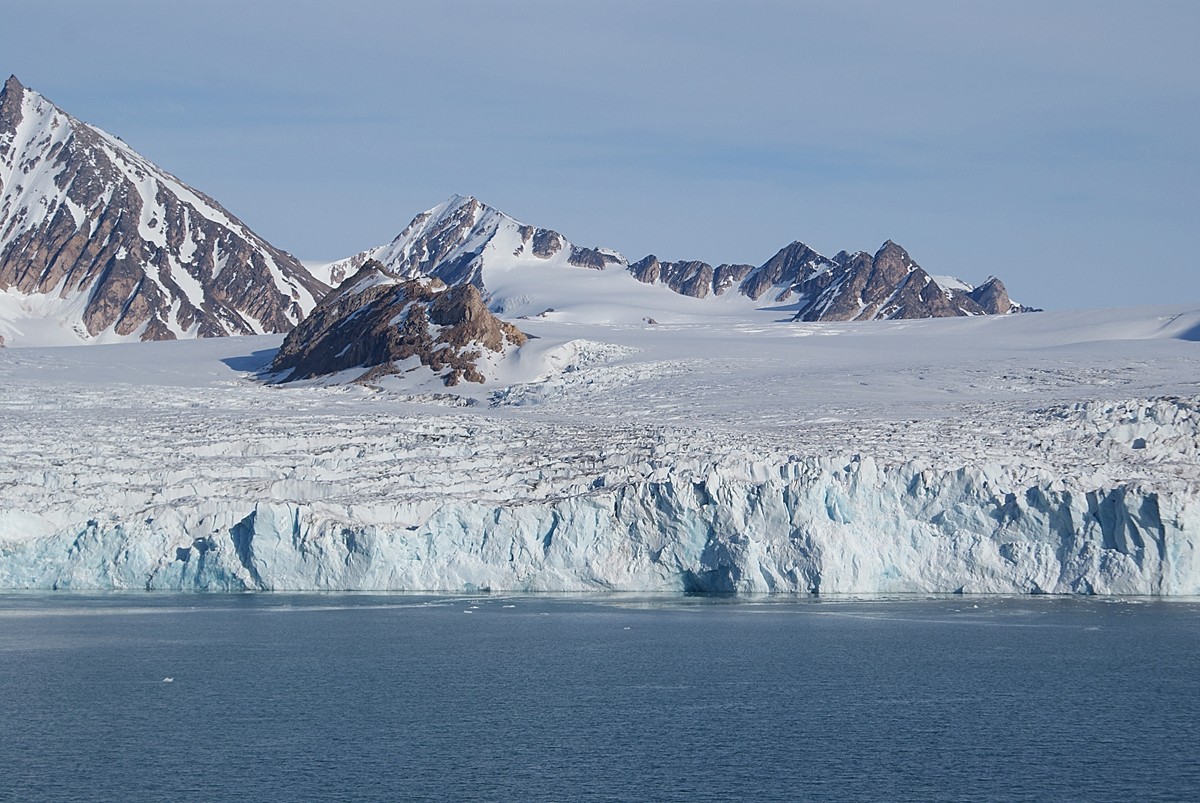 die Abbruchkante des Gletschers im Smeerenburgfjord