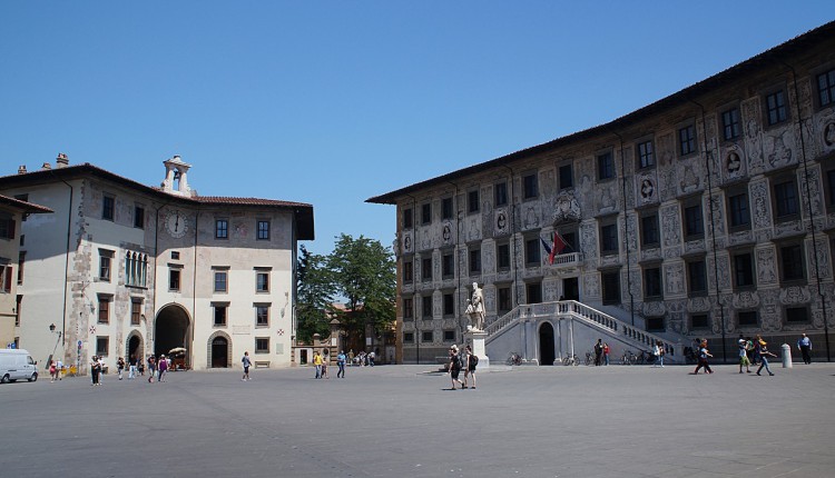 der Piazza dei Cavalieri in Pisa