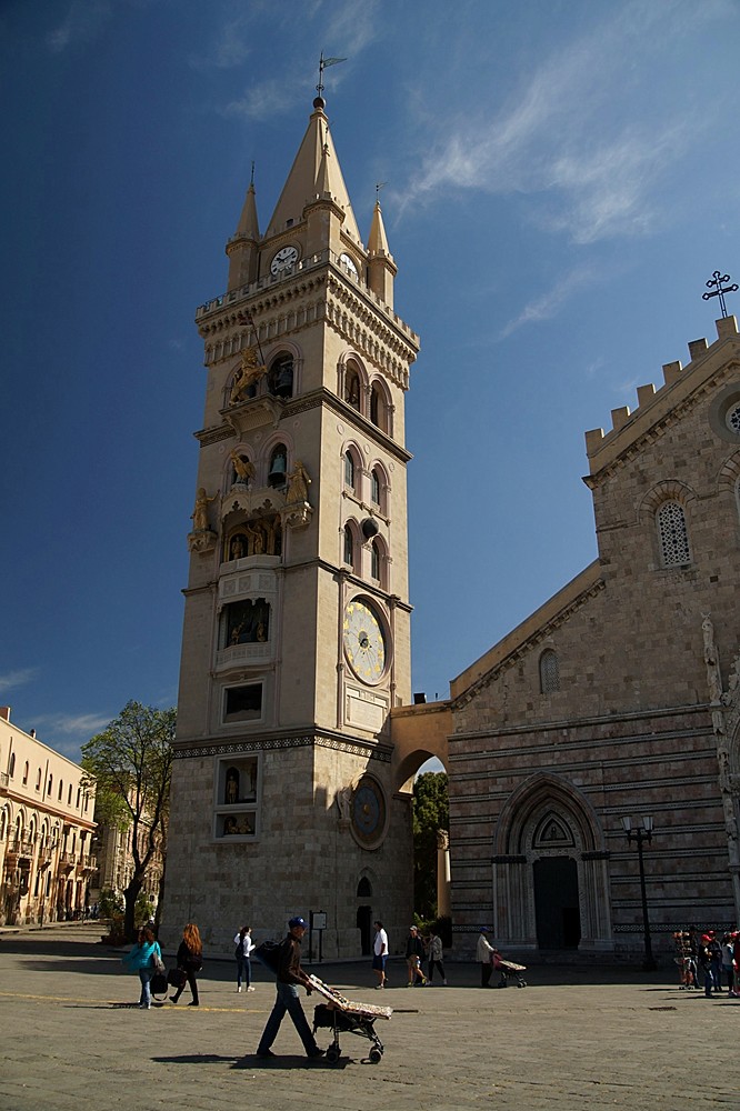 Messina auf eigene Faust - Kathedrale Campanile