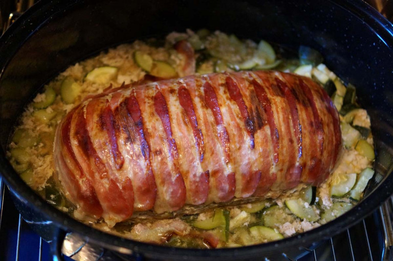 Hackbraten im Backofen - die beste Bacon Bomb