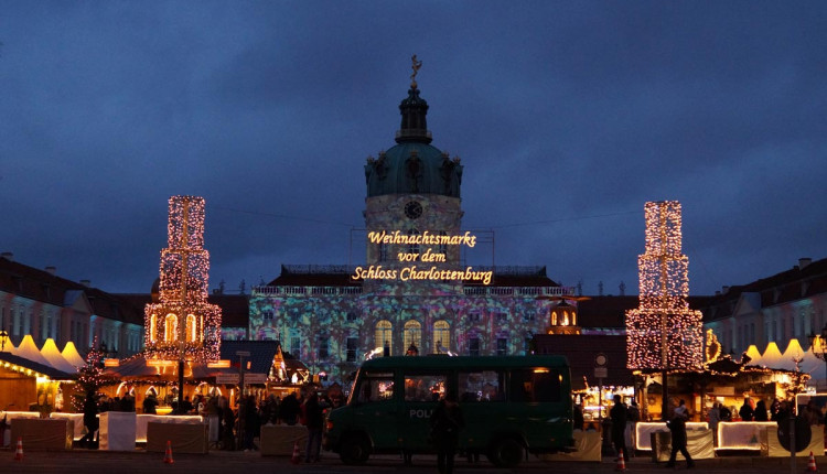 Kurztrip Berlin im Advent 04 Weihnachtsmarkt Schloss Charlottenburg