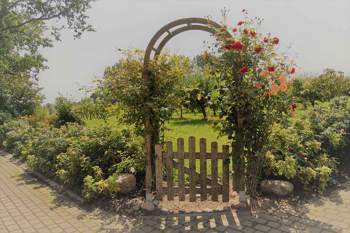 Destillerie Eingang zum Obstgarten