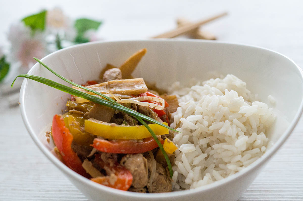 chinesisch kochen Putenfleisch mit Ingwer