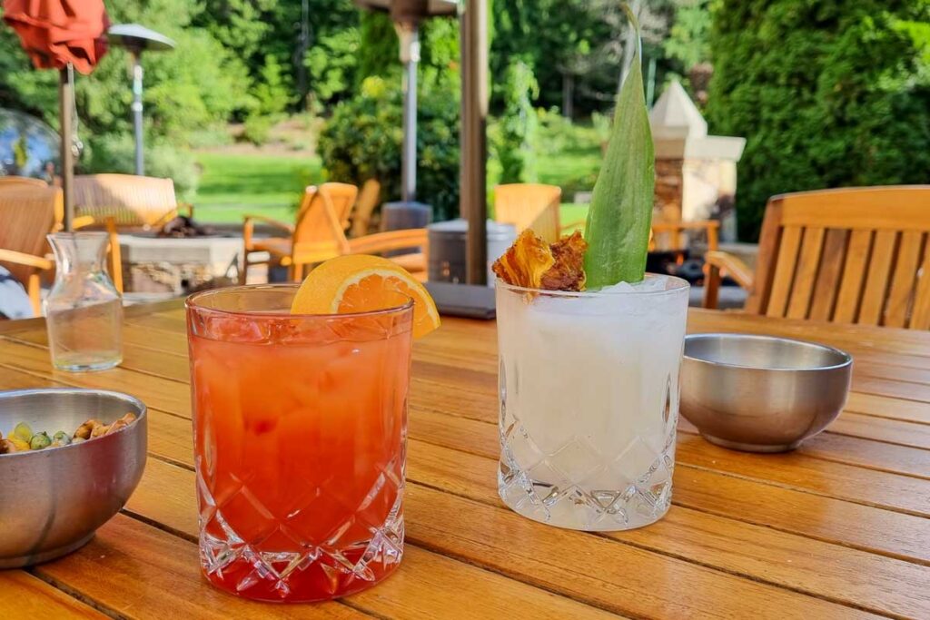 Cocktails in der Mallard Lounge