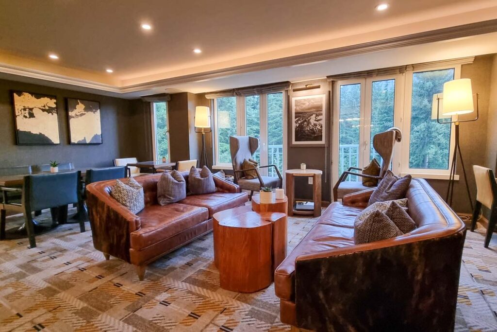 Gold Lounge Fairmont Chateau Whistler
