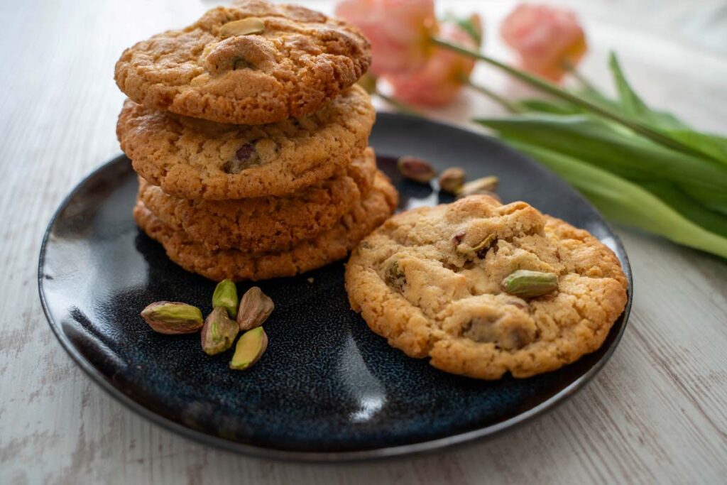 Pistazien Cookies mit weisser Schokolade